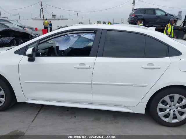 Toyota Corolla Hybrid Le 2024 JTDBCMFE0R3035241 Image 14