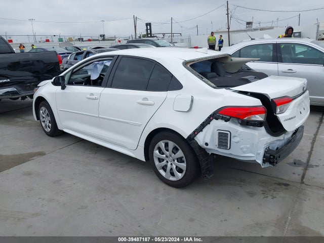 Toyota Corolla Hybrid Le 2024 JTDBCMFE0R3035241 Image 3