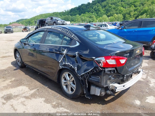 Chevrolet Cruze Lt Auto 2018 1G1BE5SM8J7183642 Image 3