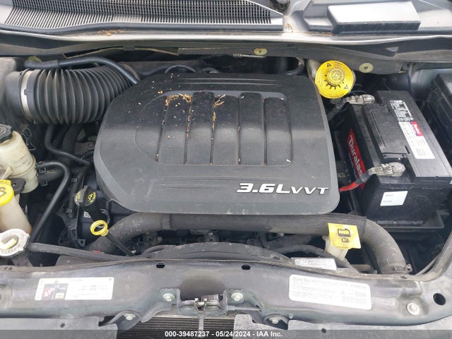 2C4RC1BG9ER381889 Chrysler Town & Country Touring