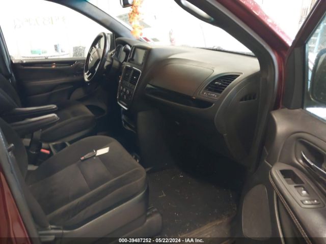 2C4RDGBG7JR203425 Dodge Grand Caravan Se Plus