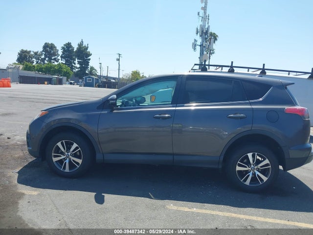 Toyota Rav4 Xle 2018 2T3WFREV4JW484091 Image 14