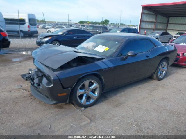 2C3CDYBT7EH196579 Dodge Challenger R/t Plus