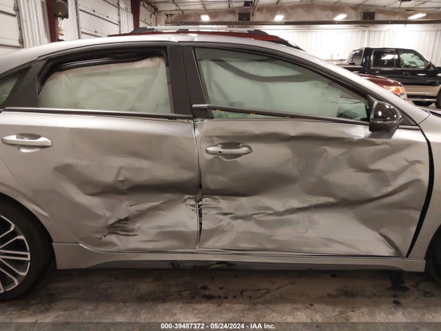 KIA Forte Gt Manual 2023 3KPF44AC5PE630371 Image 6