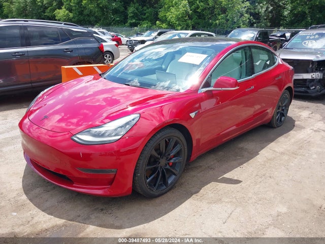 Tesla Model 3 Long Range/performance 2018 5YJ3E1EB1JF079924 Image 2
