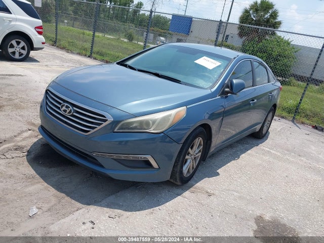 Hyundai SONATA SE 2015 5NPE24AF6FH198654 Image 2