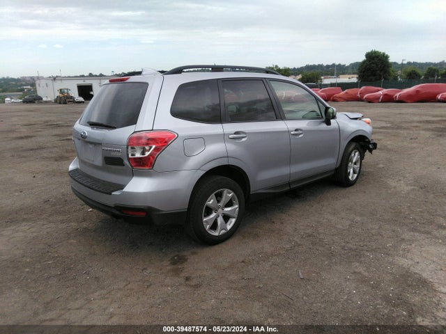 Subaru Forester 2.5i Premium 2016 JF2SJAGC6GH418247 Image 4