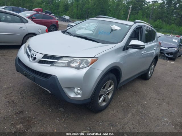 JTMRFREV4FJ024190 Toyota Rav4 Xle