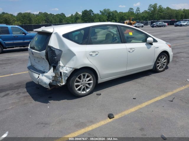 JTDZN3EU7E3333260 Toyota Prius V Five