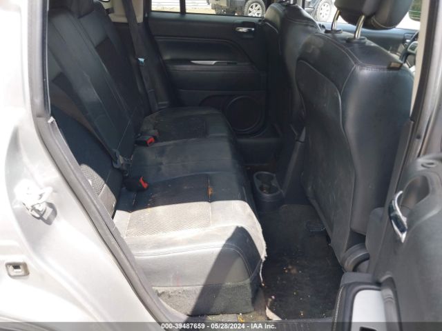 1C4NJDEB4GD781600 Jeep Compass Latitude