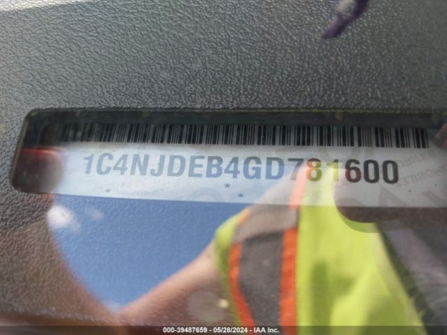 1C4NJDEB4GD781600 Jeep Compass Latitude