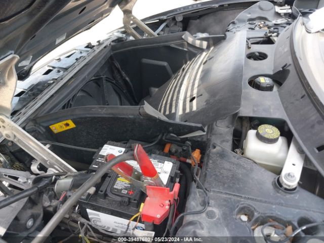 WBY2Z2C58FV391216 BMW I8