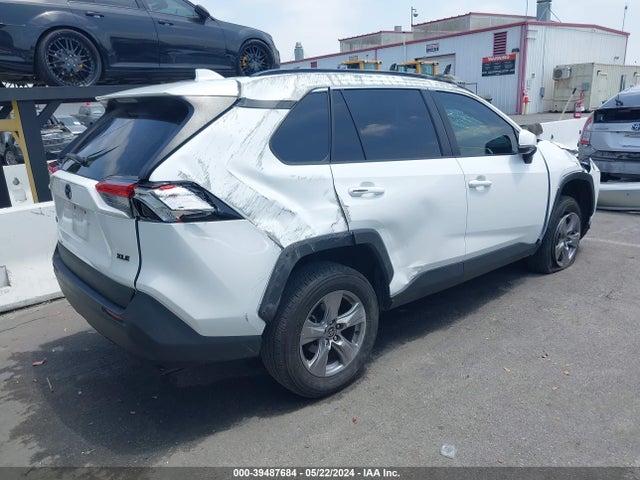 Toyota Rav4 Xle 2023 2T3W1RFVXPW245716 Image 4