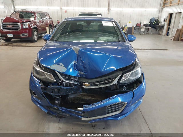 Chevrolet Cruze Lt Auto 2018 1G1BE5SMXJ7143434 Image 13