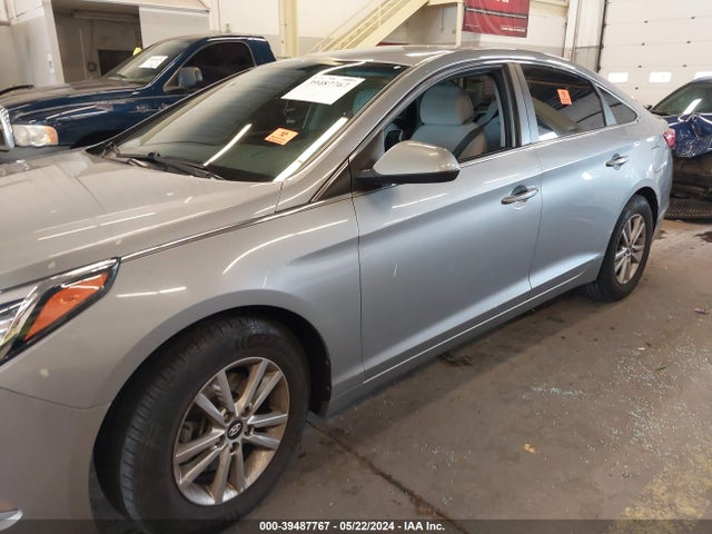 Hyundai SONATA SE 2017 5NPE24AF5HH559553 Image 13