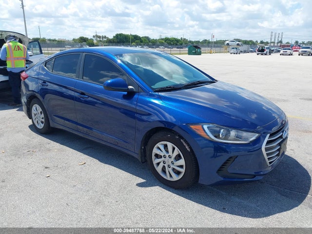 2017 5NPD74LFXHH078644 main image