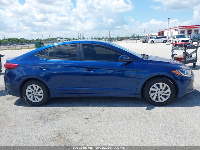 Hyundai ELANTRA SE 2017 5NPD74LFXHH078644 Image 13