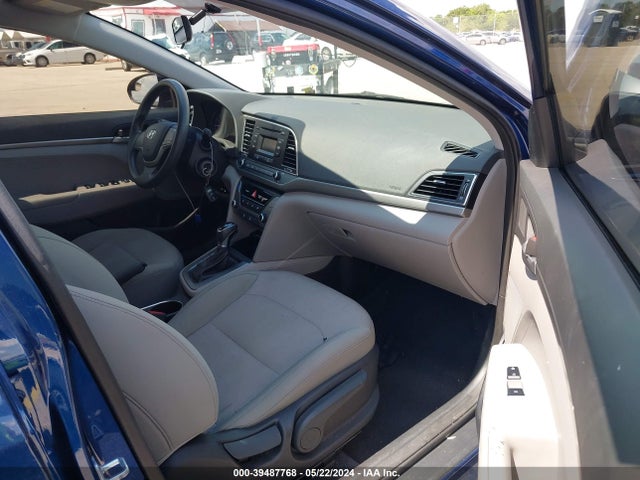 Hyundai ELANTRA SE 2017 5NPD74LFXHH078644 Image 5