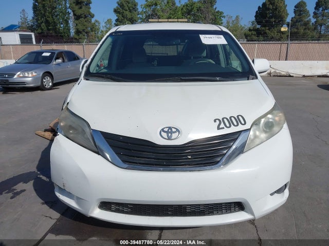 Toyota Sienna Le V6 8 Passenger 2014 5TDKK3DC6ES445517 Image 12