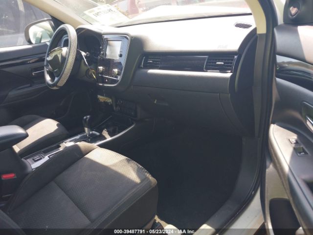 JA4AD2A38LZ048143 Mitsubishi Outlander Es 2.4