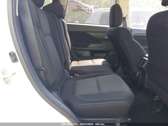 JA4AD2A38LZ048143 Mitsubishi Outlander Es 2.4