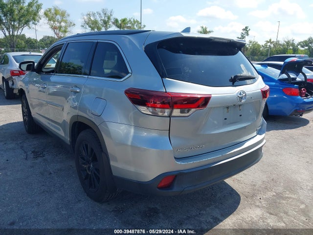 Toyota Highlander Se 2019 5TDJZRFH1KS563876 Image 3