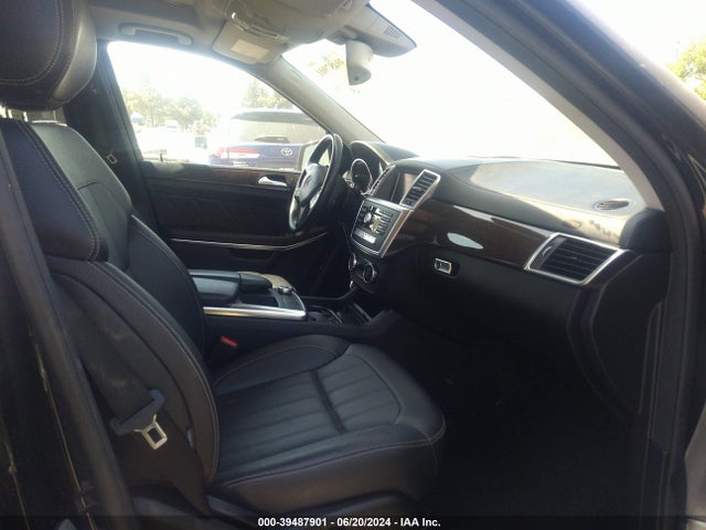 4JGDF7CE9EA353513 Mercedes-Benz Gl-Class