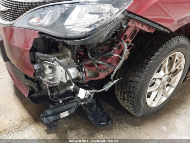 2C4RC1CG3HR771647 Chrysler Pacifica Lx
