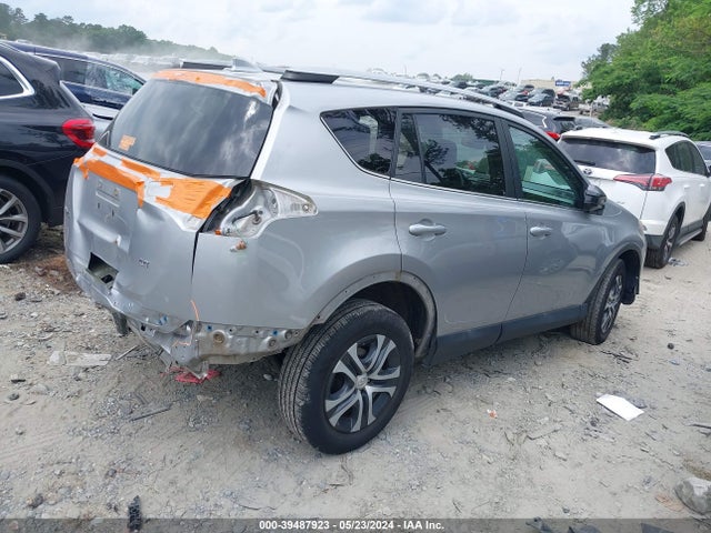 Toyota RAV4 LE 2017 2T3ZFREV1HW355491 Image 4