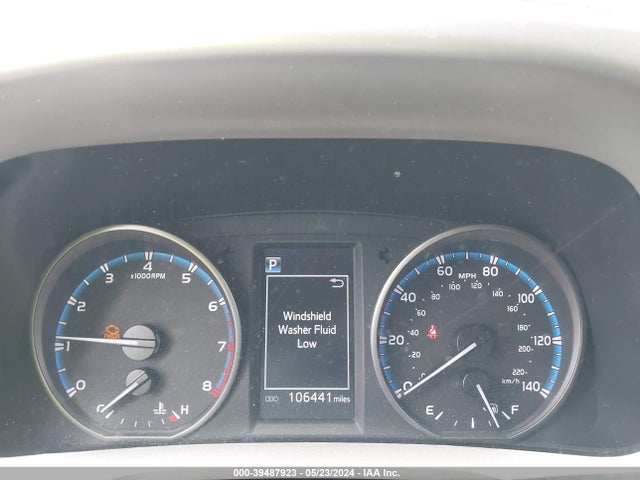 Toyota RAV4 LE 2017 2T3ZFREV1HW355491 Image 7