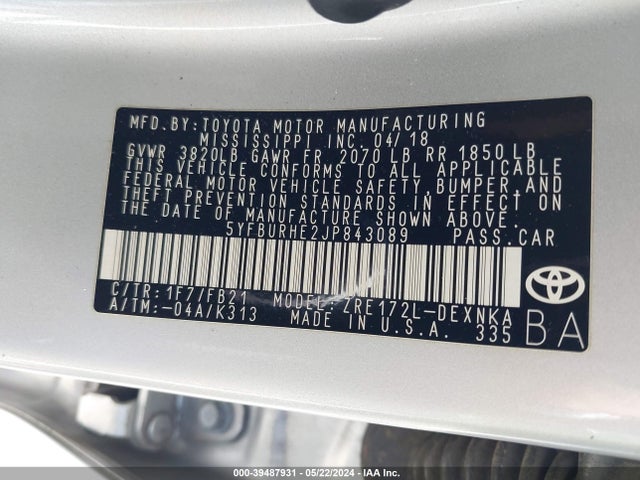 Toyota COROLLA LE 2018 5YFBURHE2JP843089 Image 9
