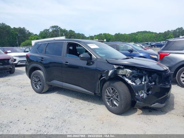 5N1BT3AA8PC896156 Nissan Rogue S Fwd