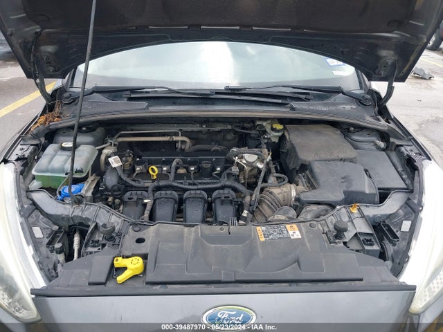 Ford FOCUS SE 2016 1FADP3F24GL395175 Image 10