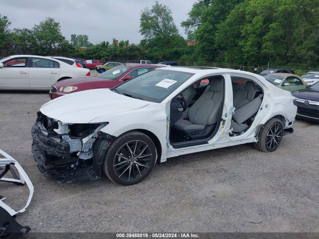 Toyota CAMRY SE 2024 4T1T11BK5RU121297 Image 6