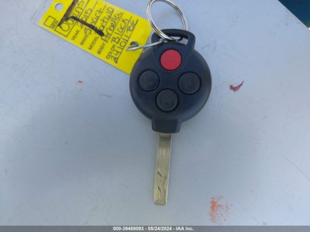 WMEEJ3BA6FK819880 Smart Fortwo Passion/pure