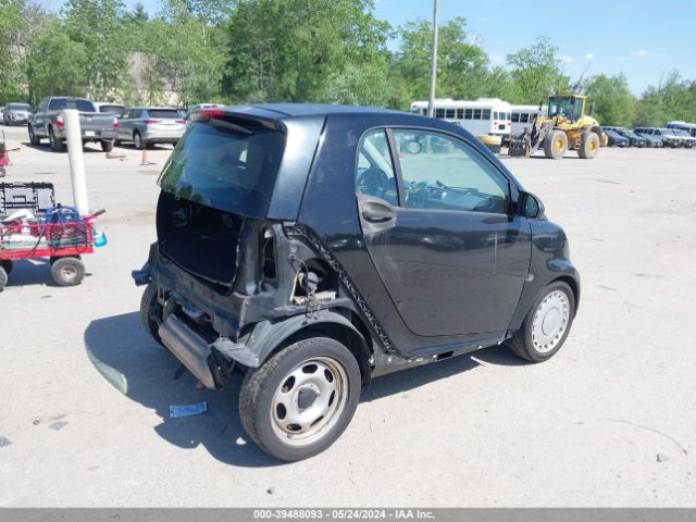 WMEEJ3BA6FK819880 Smart Fortwo Passion/pure