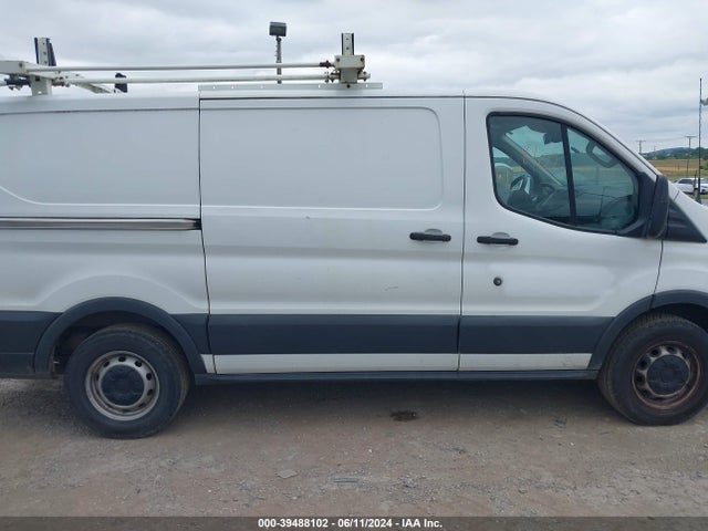 Ford Transit-150 2017 1FTYE1YM6HKA68093 Image 13