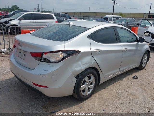 5NPDH4AE1FH579717 Hyundai ELANTRA SE