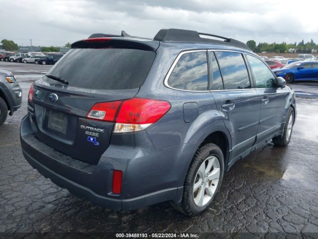 4S4BRBCC5E3224818 Subaru Outback 2.5i Premium