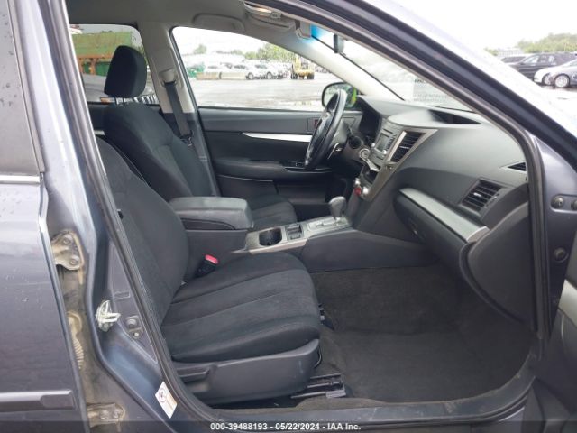 4S4BRBCC5E3224818 Subaru Outback 2.5i Premium