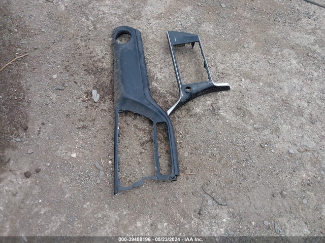 Toyota COROLLA LE 2017 5YFBURHE2HP704039 Image 12