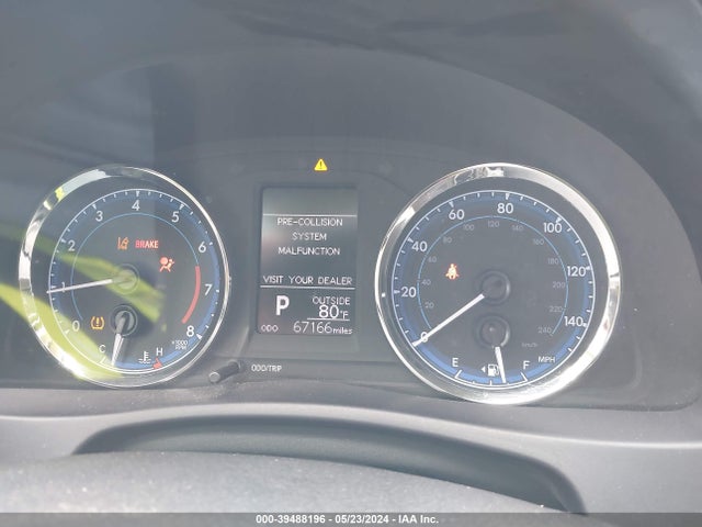 Toyota COROLLA LE 2017 5YFBURHE2HP704039 Image 7