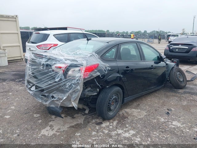 Ford FOCUS SE 2016 1FADP3F23GL382871 Image 12