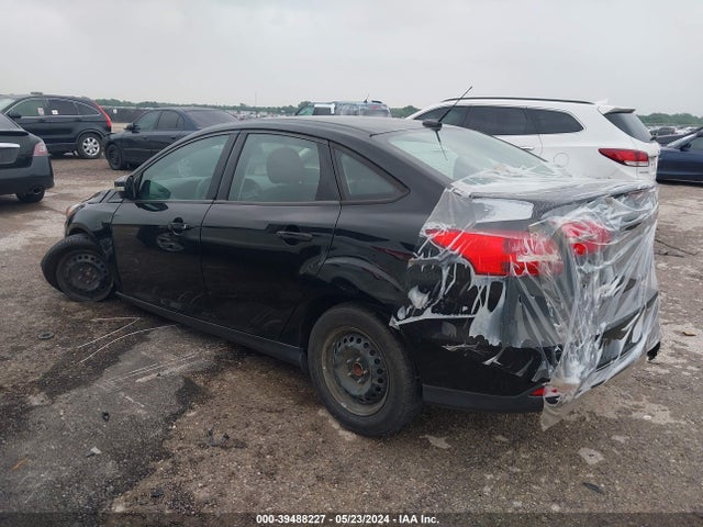 Ford FOCUS SE 2016 1FADP3F23GL382871 Image 3