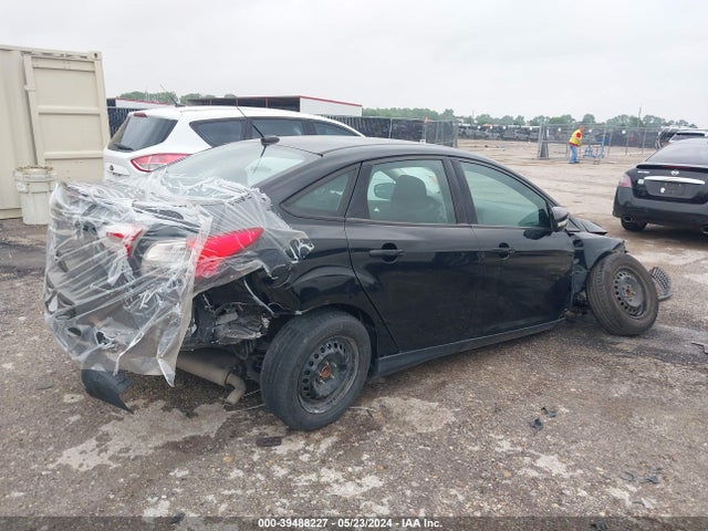 Ford FOCUS SE 2016 1FADP3F23GL382871 Image 4