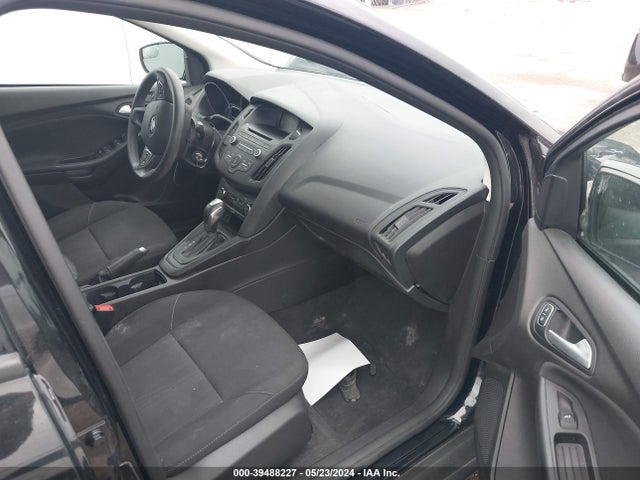 Ford FOCUS SE 2016 1FADP3F23GL382871 Image 5