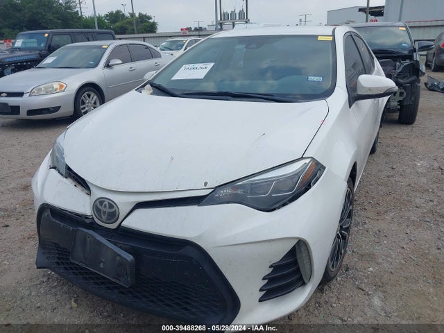 Toyota COROLLA SE 2018 5YFBURHE5JP795183 Image 13