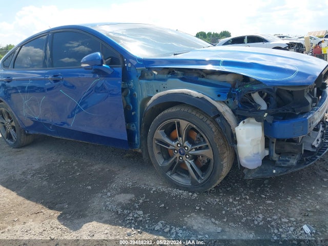 3FA6P0VP9HR256375 Ford Fusion Sport