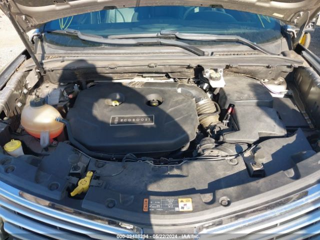 5LMCJ3C95HUL24838 Lincoln Mkc Reserve