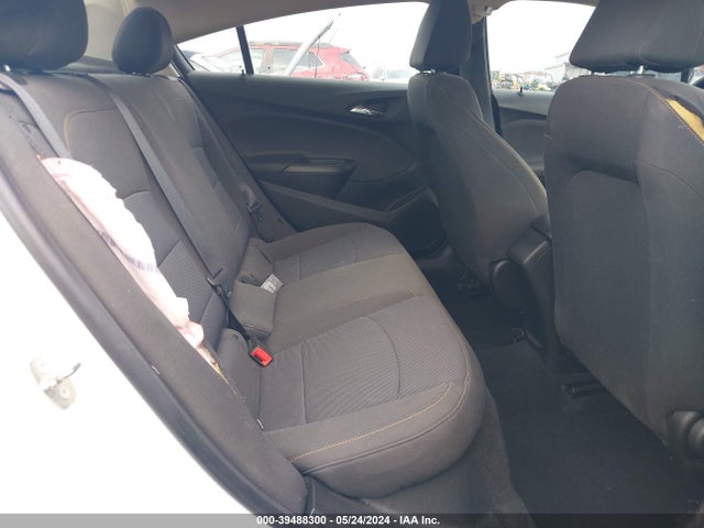 Chevrolet Cruze Ls Auto 2018 1G1BC5SMXJ7150373 Image 8